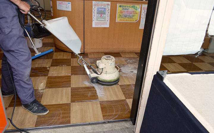 ワックス施工やメンテナンス